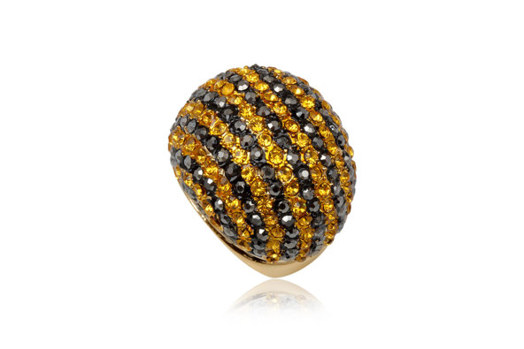 Női gyűrű, arany és fekete Swarovski kristályok