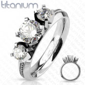 Elegáns jegygyűrű Titanium