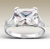 Luxus ezüst eljegyzési gyűrű - négyszögletes kristály