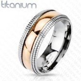 Titánium gyűrű dekoráció